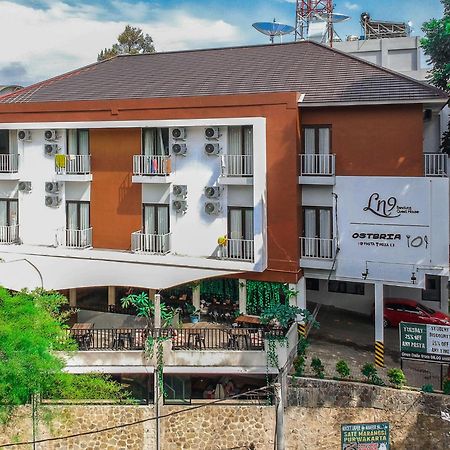 Ln9 Bandung Guest House Luaran gambar