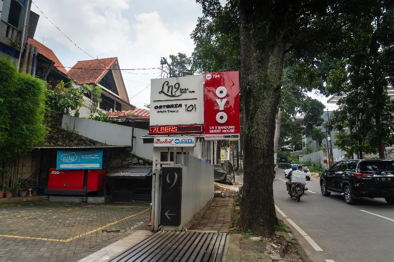 Ln9 Bandung Guest House Luaran gambar